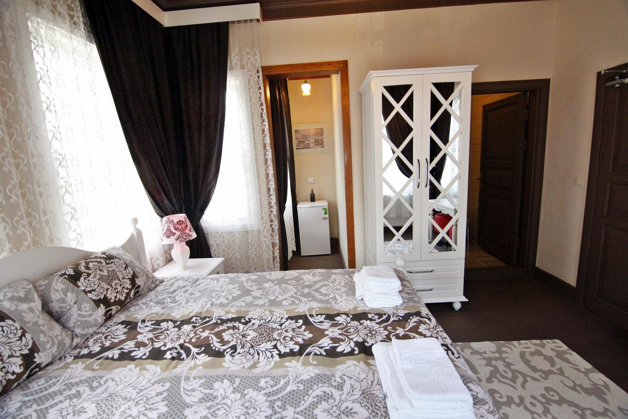 Hotel Kadikoey White House Istanbul Exterior foto